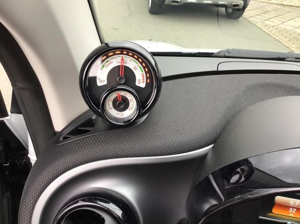 Smart ForTwo EQ 60 kW image number 9