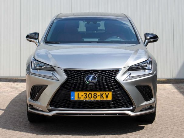 Lexus NX 300 h AWD 145 kW image number 2