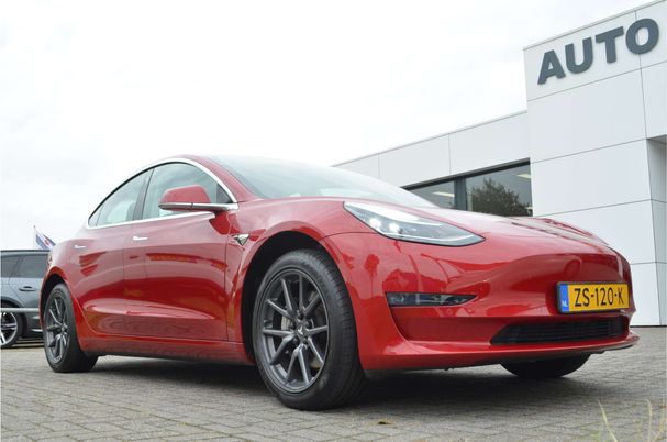 Tesla Model 3 60 Plus 175 kW image number 7