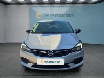 Car image 15