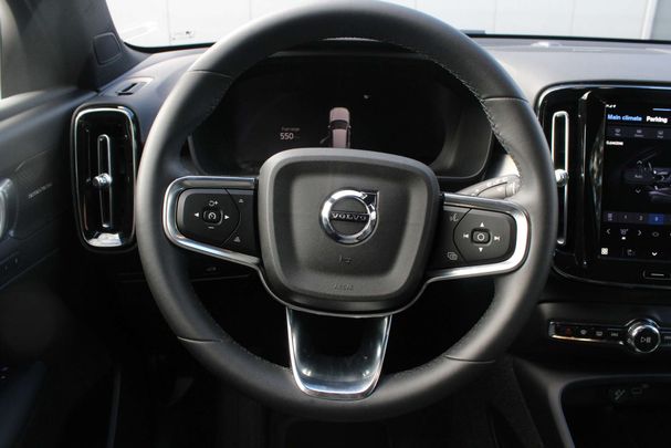 Volvo XC40 B4 Plus Dark 145 kW image number 27