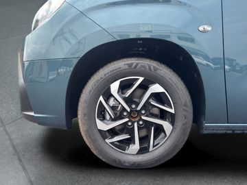 Car image 20