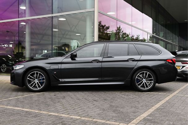 BMW 530 Touring 215 kW image number 3