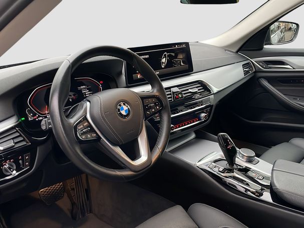 BMW 530d Touring 210 kW image number 8