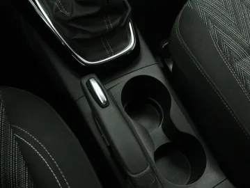 Car image 39