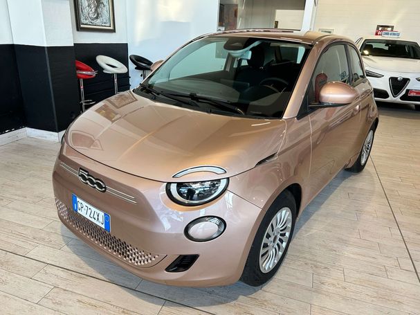 Fiat 500 e 70 kW image number 1