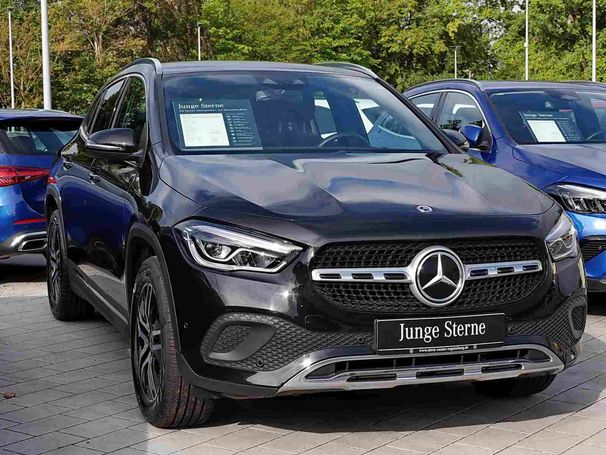 Mercedes-Benz GLA 180 d 85 kW image number 2