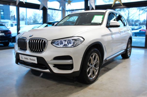 BMW X3 xDrive 135 kW image number 1