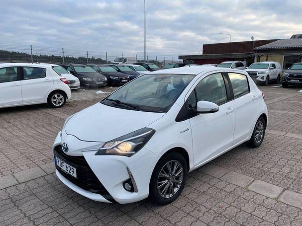 Toyota Yaris Hybrid 74 kW image number 1