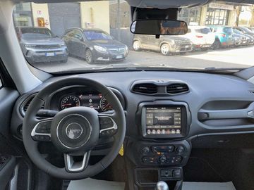 Car image 28