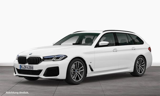 BMW 530i Touring xDrive 185 kW image number 1