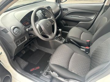 Car image 8