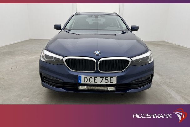 BMW 520d Touring xDrive Sport Line 140 kW image number 3