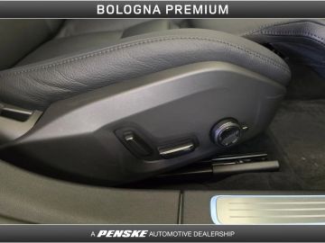 Car image 39