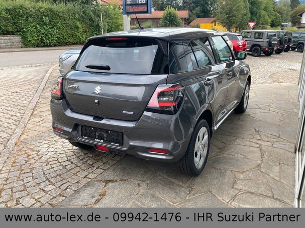 Suzuki Swift 1.2 Hybrid Comfort ALLGRIP 61 kW image number 7