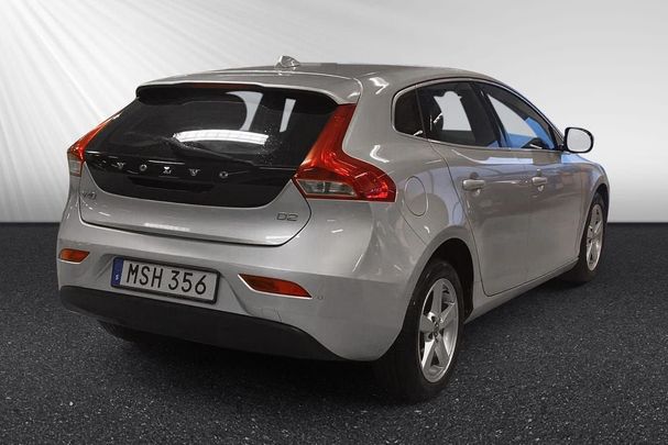 Volvo V40 D2 Momentum 85 kW image number 3