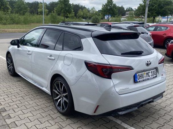 Toyota Corolla 2.0 Hybrid Touring Sports GR Sport 144 kW image number 6