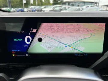 Car image 33