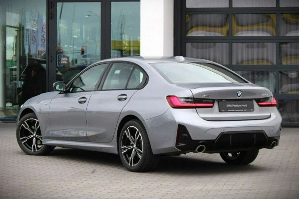 BMW 320i xDrive 135 kW image number 7