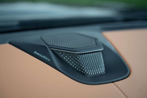 Aston Martin DB12 500 kW image number 22