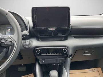 Car image 11