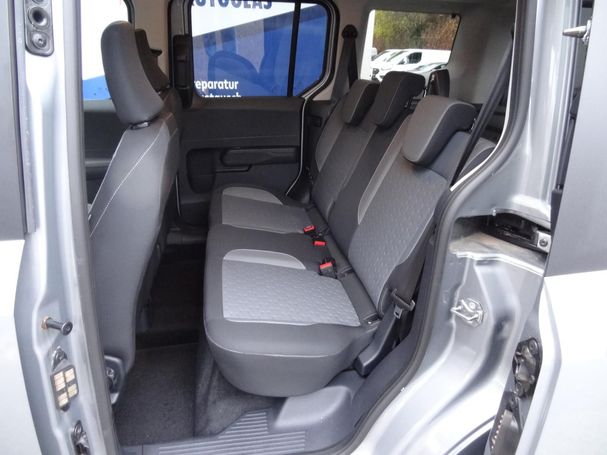 Ford Tourneo Courier 1.0 Titanium 92 kW image number 27