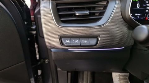 Car image 35