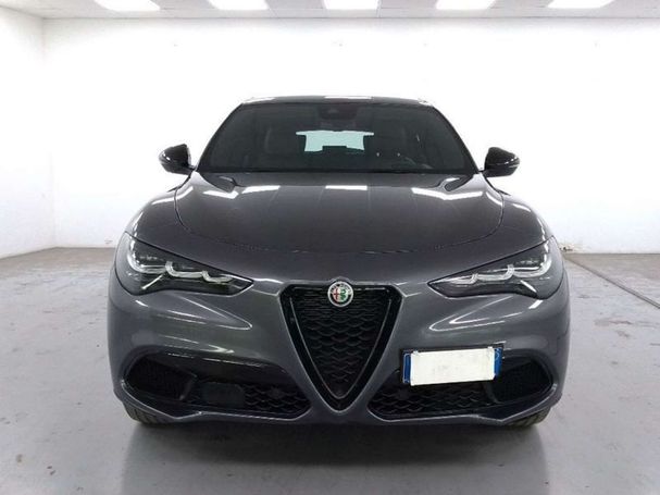 Alfa Romeo Stelvio 2.2 Q4 154 kW image number 3