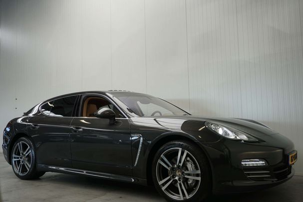 Porsche Panamera 4S 294 kW image number 23