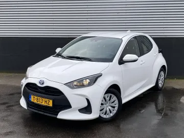 Car image 2