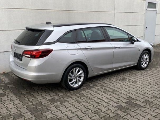 Opel Astra 1.5 D 120 Jahre 90 kW image number 2