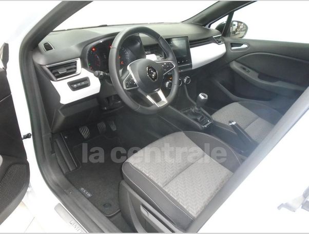 Renault Clio TCe 90 66 kW image number 16