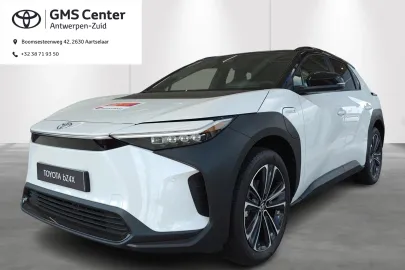 Car image 1