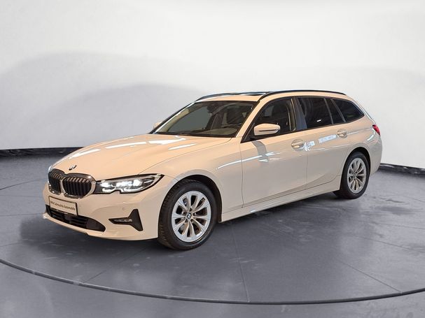 BMW 320d Touring xDrive Advantage 140 kW image number 1