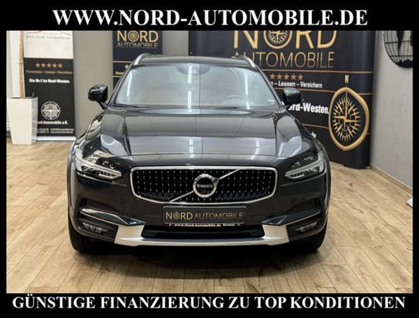 Volvo V90 Cross Country AWD Pro 228 kW image number 4