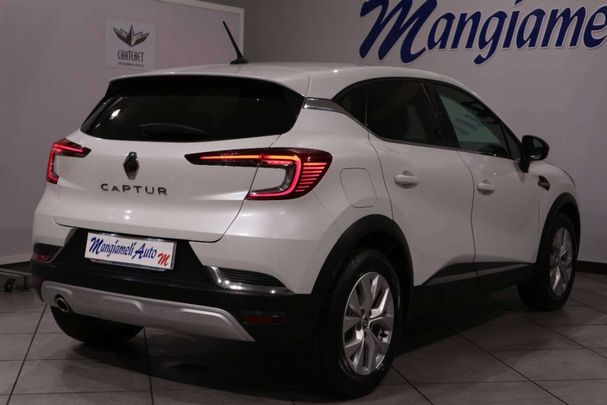 Renault Captur TCe 100 Intens 74 kW image number 3