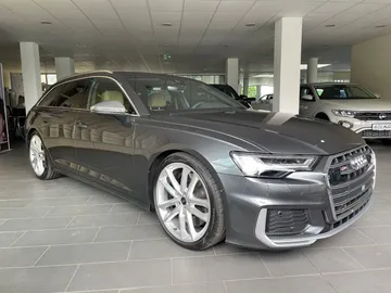 Car image 47