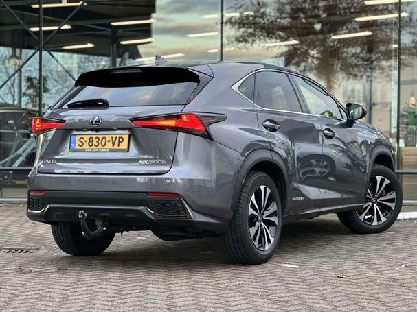 Lexus NX 300 h AWD 145 kW image number 23