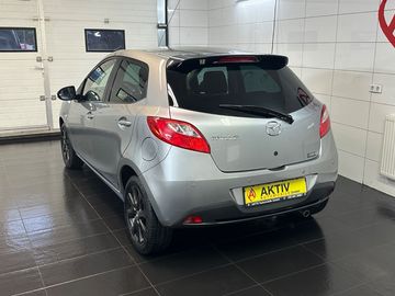 Car image 36