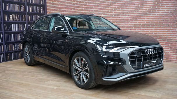 Audi Q8 55 TFSIe quattro Tiptronic S-line 280 kW image number 2