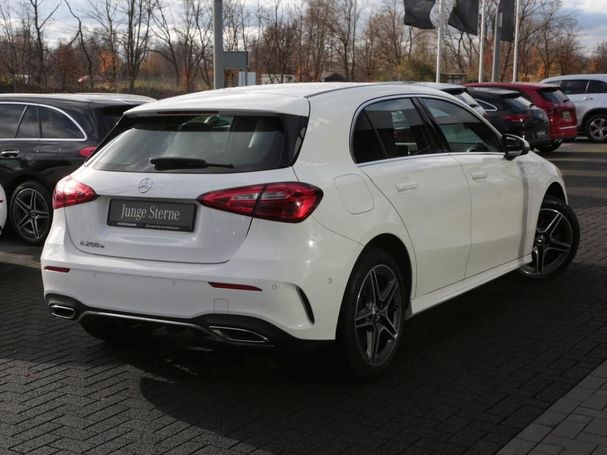 Mercedes-Benz A 250 e 160 kW image number 3