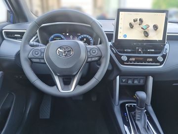 Car image 11