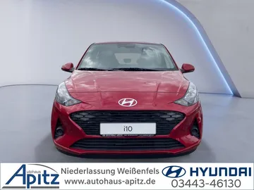 Car image 3