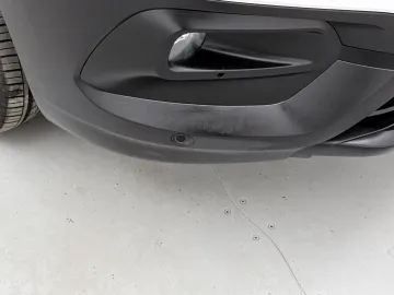 Car image 36
