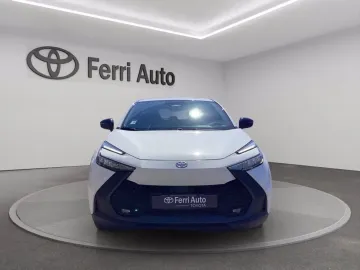 Car image 2