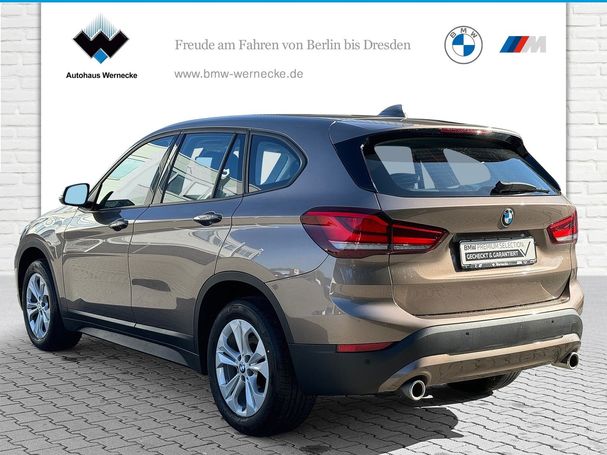 BMW X1 sDrive20i Advantage 141 kW image number 4