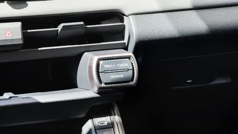 Car image 34