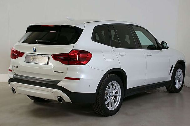 BMW X3e xDrive 215 kW image number 4