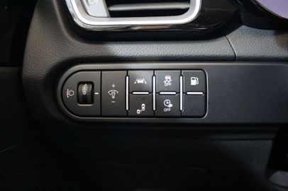 Car image 31