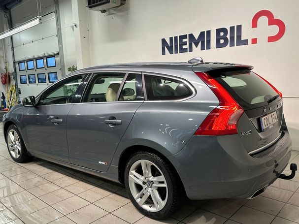 Volvo V60 AWD D5 171 kW image number 7